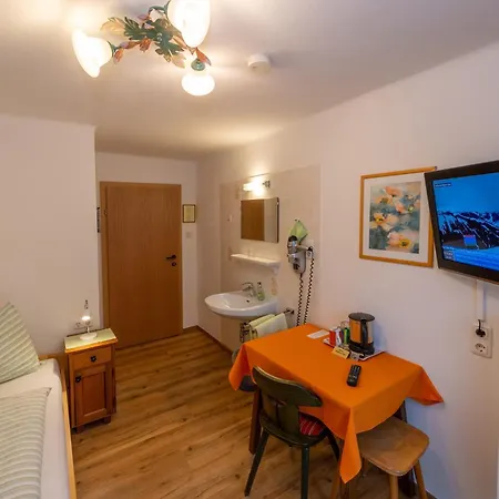 Gaestehaus Haffner Pensjonat