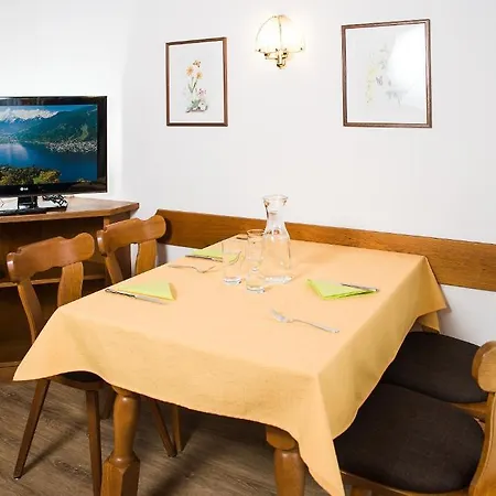 Pensjonat Gaestehaus Haffner Zell am See